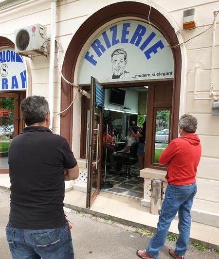 Coada la frizerie, Foto: Hotnews