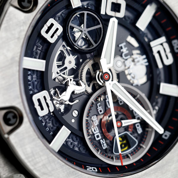 Ceas Hublot Big Bang Ferrari, din titan, de mână, bărbătesc, ediție limitată 196-1000, Foto: Artmark