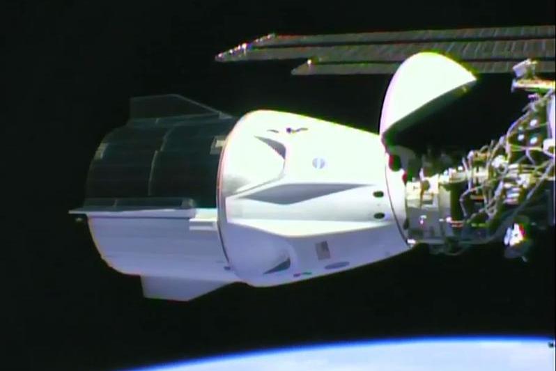 Capsula SpaceX, cuplata la ISS, Foto: Captura YouTube