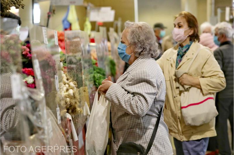 Piata pe timp de epidemie, Foto: Agerpres