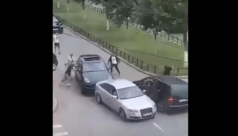 Bataie in strada la Craiova, Foto: Captura YouTube