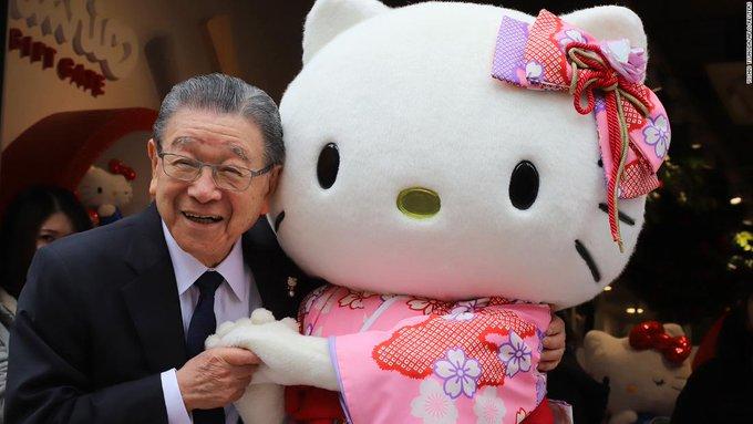 Shintaro Tsuji si Hello Kitty (sursa foto- twitter), Foto: Hotnews