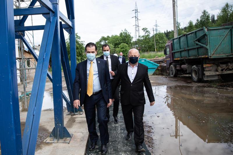 primarul din Vatra Dornei, alaturi de Ludovic Orban, Foto: Facebook Guvern