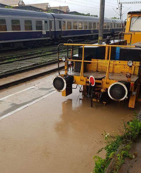 Inundatii la Teius, Foto: CFR Infrastructura