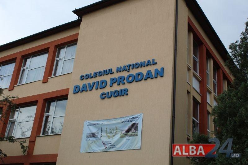 Colegiul National David Prodan din Cugir, Foto: Alba 24