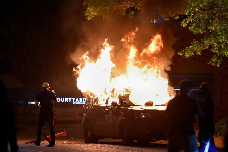 masina de politie incendiata proteste SUA, Foto: Profimedia Images