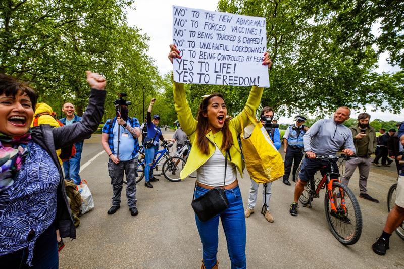 Proteste anti-lockdown Londra, Foto: Pierre Alozie/ Eyevine/ Profimedia Images