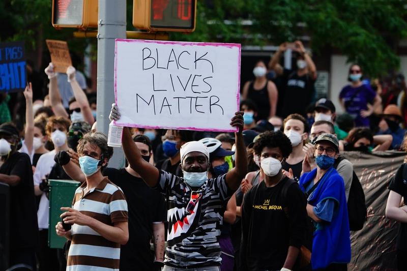 Protest Black Lives Matter in New York, Foto: STARMAX / BACKGRID / Backgrid UK / Profimedia