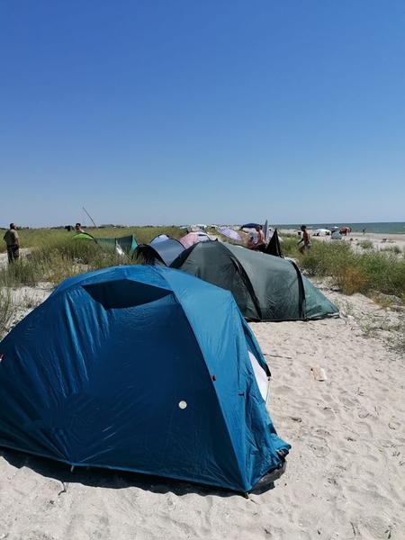 turisti pe plajele salbatice, Foto: Administraţia Rezervaţiei Biosferei Delta Dunării