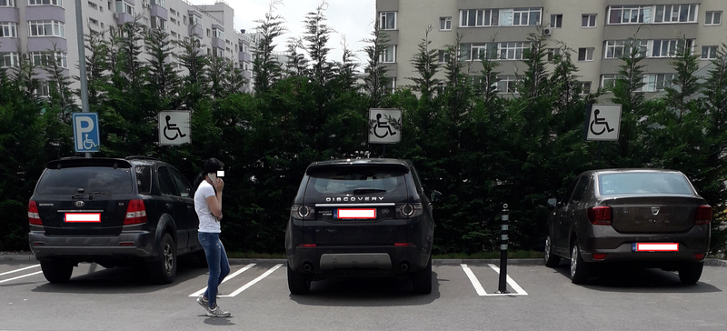 Parcarea pe locurile destinate celor cu handicap va fi mai sever pedepsită, Foto: Hotnews