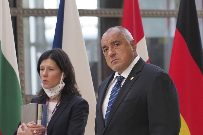 ​Boiko Borisov si sefa sa de cabinet Denitsa Zheleva, la summitul UE, Foto: consilium.europa.eu