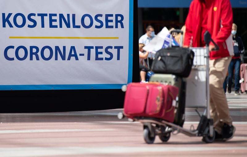 Testare coronavirus aeroport Germania, Foto: SVEN HOPPE / AFP / Profimedia