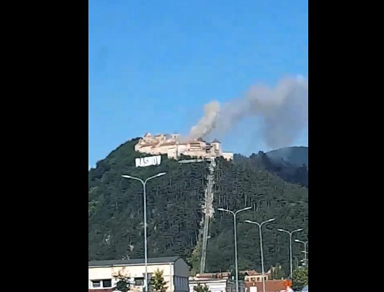 Incendiu la cetatea Rasnov, Foto: Captura video