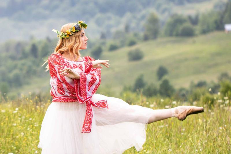 Alice Minoiu, Foto: Arta pe Scena Noua