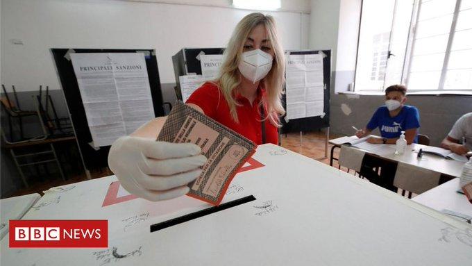 Referendum in Italia , Foto: Hotnews