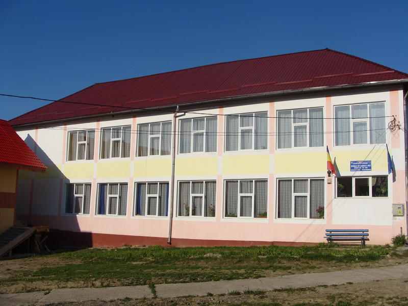 scoala gimnaziala din Coroieni, Foto: scoalacoroieni.ro