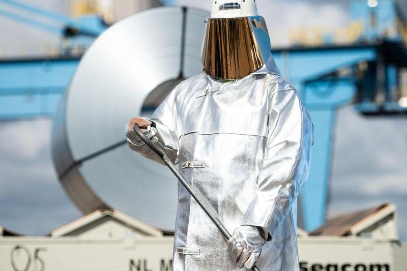 Lucrator ThyssenKrupp Steel, Foto: dpa picture alliance / Alamy / Alamy / Profimedia