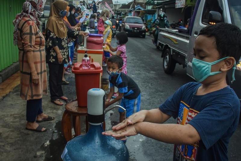 Coronavirus Indonezia, Foto: Aman Rochman / Zuma Press / Profimedia Images