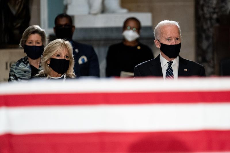Joe Biden alaturi de sotia sa, Foto: CNP / AD Media / Profimedia Images