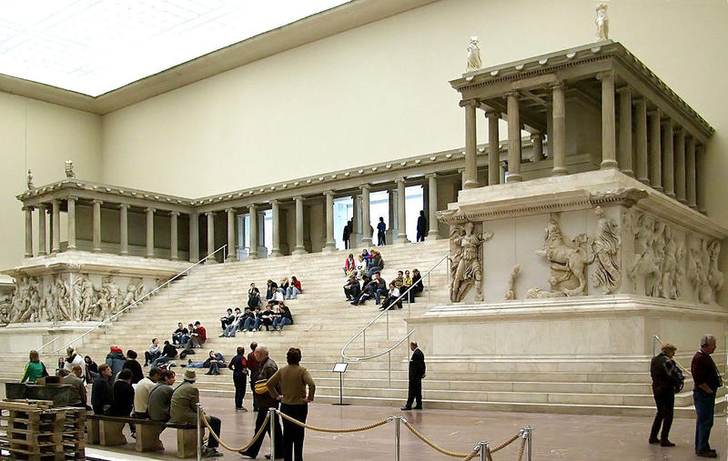 Reproducere a Altarului Pergamon, Foto: Wikipedia