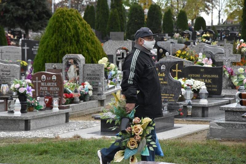 Cimitir Polonia, Foto: Piotr Twardysko-Wierzbicki / Zuma Press / Profimedia