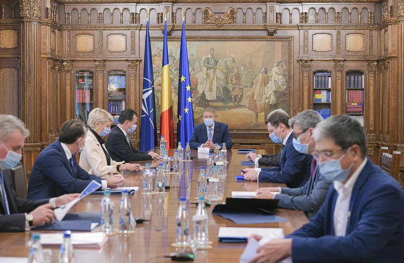 Guvernarea PNL și Președintele Iohannis au menținut România pe direcția Vest., Foto: Presidency.ro