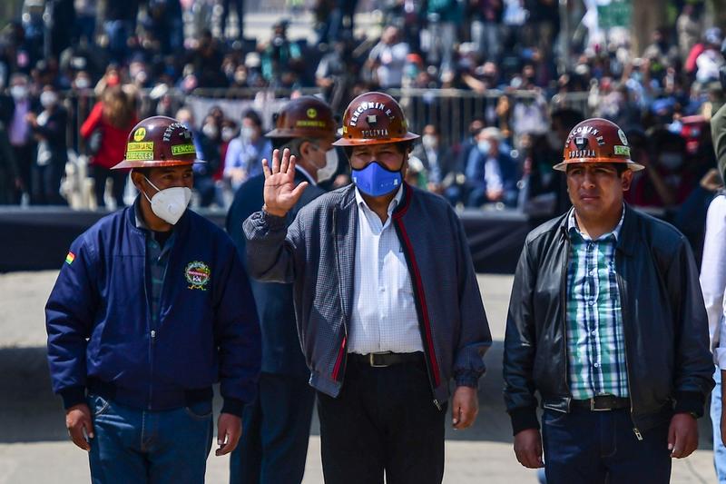 Intoarcerea lui Evo Morales (centru) in Bolivia, Foto: Ronaldo Schemidt / AFP / Profimedia Images