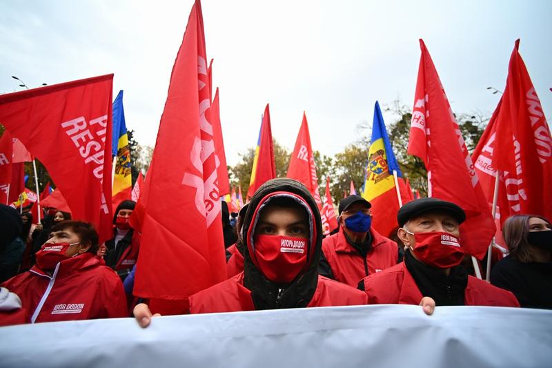 Alegeri Moldova, suporteri ai socialistului Dodon, Foto: Evgeny Odinokov/Sputnik/ Profimedia