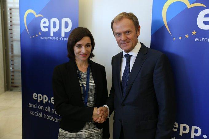 Donald Tusk si Maia Sandu (sursa foto: twitter), Foto: Hotnews