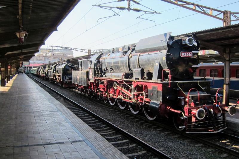 Locomotive cu abur in Gara de Nord la o expozitie din 2014, Foto: Vlad Barza / HotNews.ro