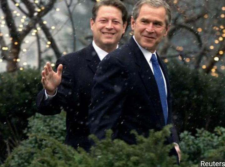 George W Bush si Al Gore (screenshot) , Foto: Hotnews