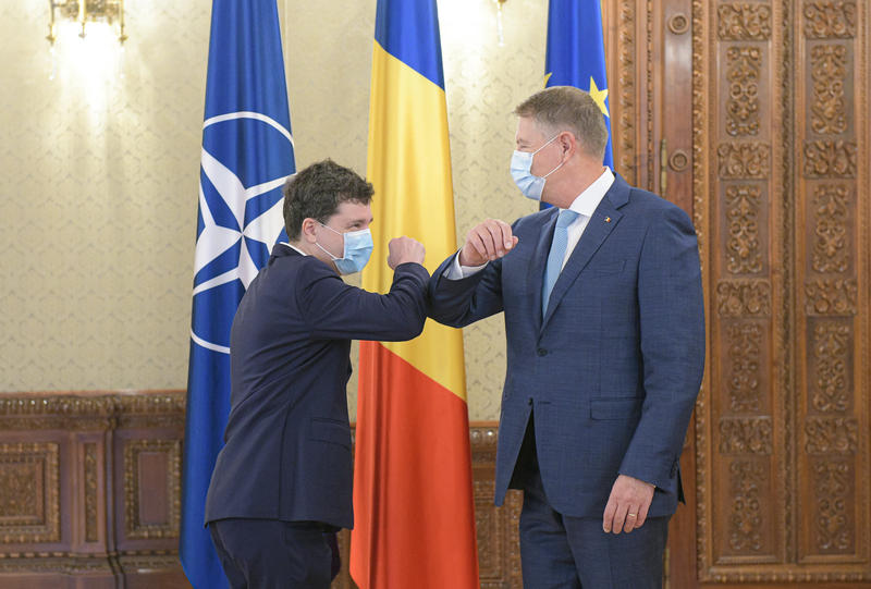 Nicusor Dan si Klaus Iohannis (facebook-sursa foto), Foto: Hotnews