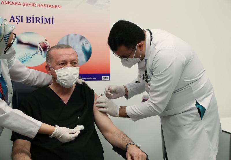 Presedintele turc Recep Erdogan s-a vaccinat impotriva COVID-19, Foto: AFP / AFP / Profimedia