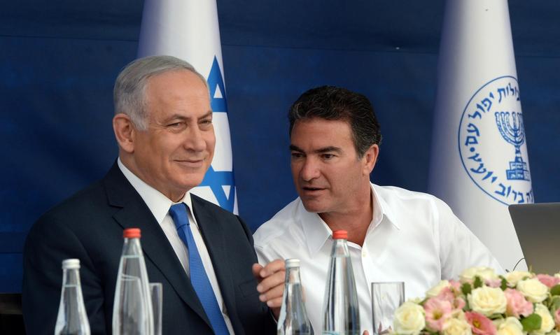 Benjamin Netanyahu si Yossi Cohen, Foto: GPO via Bestimage / Bestimage / Profimedia