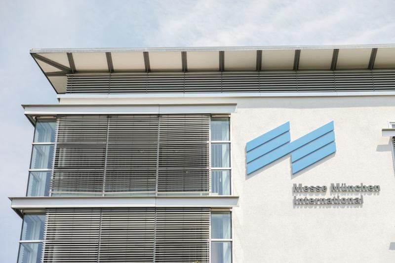 Cladire in complexul expozitional Munchen, Foto: Tomnex, Dreamstime.com