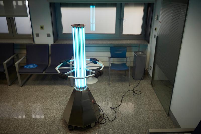 Lampa UV-C, Foto: Profimedia Images / Eduardo Sanz/ContactoPhoto