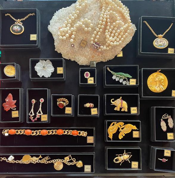 Expoziția de Mărțișor - Palatul Cesianu-Racoviță, Foto: Artmark