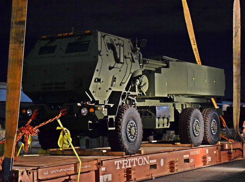 Primul sistem HIMARS ajuns in România, Foto: MApN