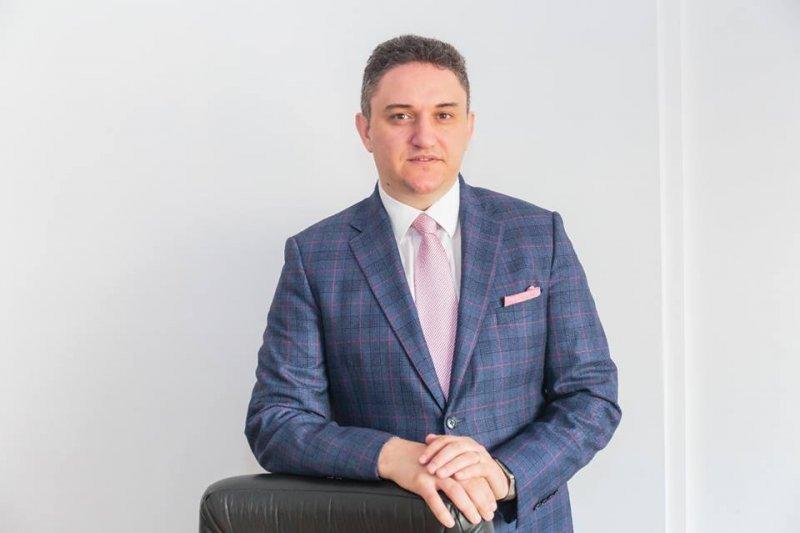 Ostaficiuc, marele uriaș Ignorant, Foto: Hotnews