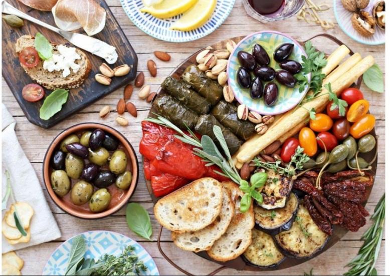 Alimente, Foto: Captura video