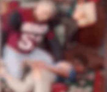 Barbat batandu-si fiul, Foto: Captura video