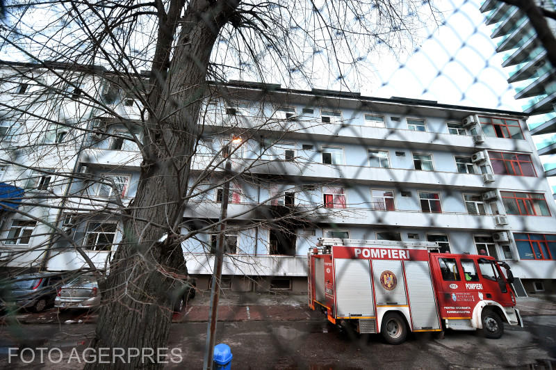 Institutul Matei Bals in ziua incendiului, Foto: AGERPRES