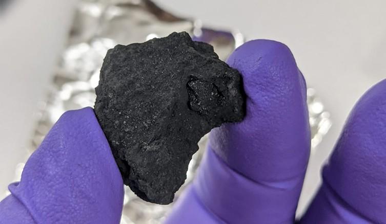 Fragment de meteorit, Foto: Natural History Museum of London