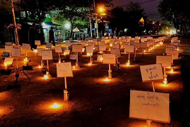 Protest cu candele in Myanmar, Foto: Handout / AFP / Profimedia