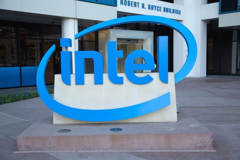 Intel, Foto: Dragan Jovanovic, Dreamstime.com