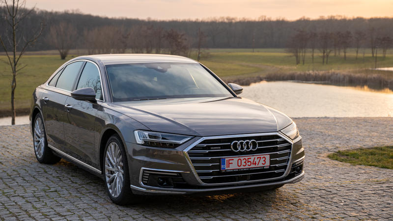 Audi A8 60 TFSI e quattro, Foto: Marius Stoianov