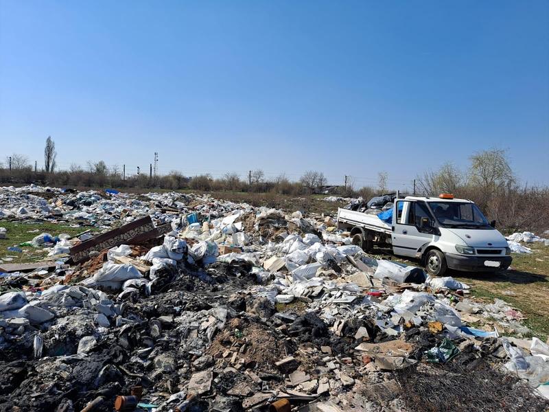 Deseuri abandonate, Foto: Primăria Sector 1 Bucureşti