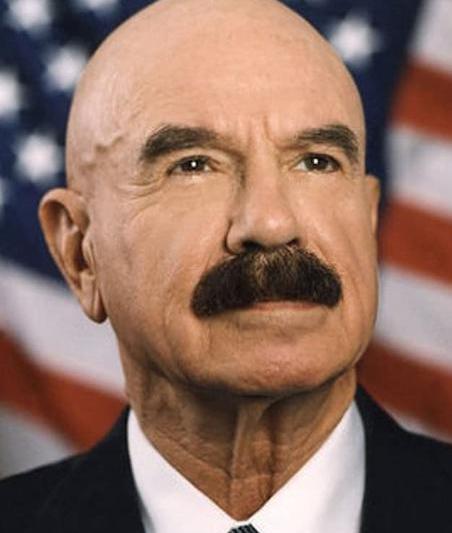 G. Gordon Liddy, Foto: Imdb.com