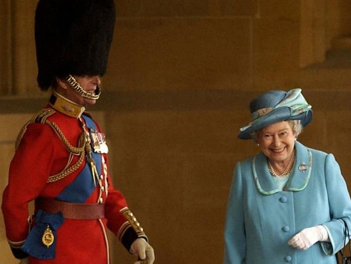 Regina si sotul ei intr-un moment inedit (Foto: Chris Young / Screenshot), Foto: Hotnews