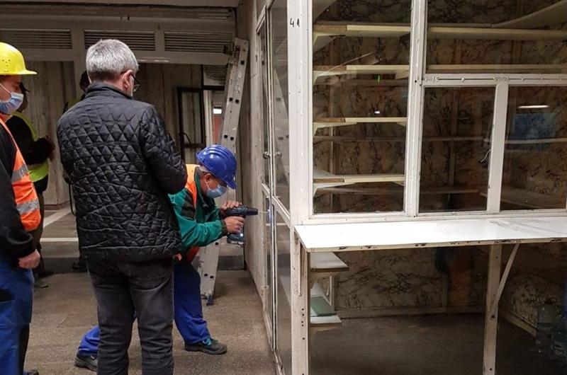 Demontare chiosc statia Basarab, Foto: Facebook / Clotilde Armand